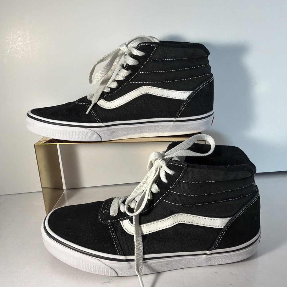 Vans Mens Hi Top Black Suede Sneakers Skate Shoe Sz 8.5